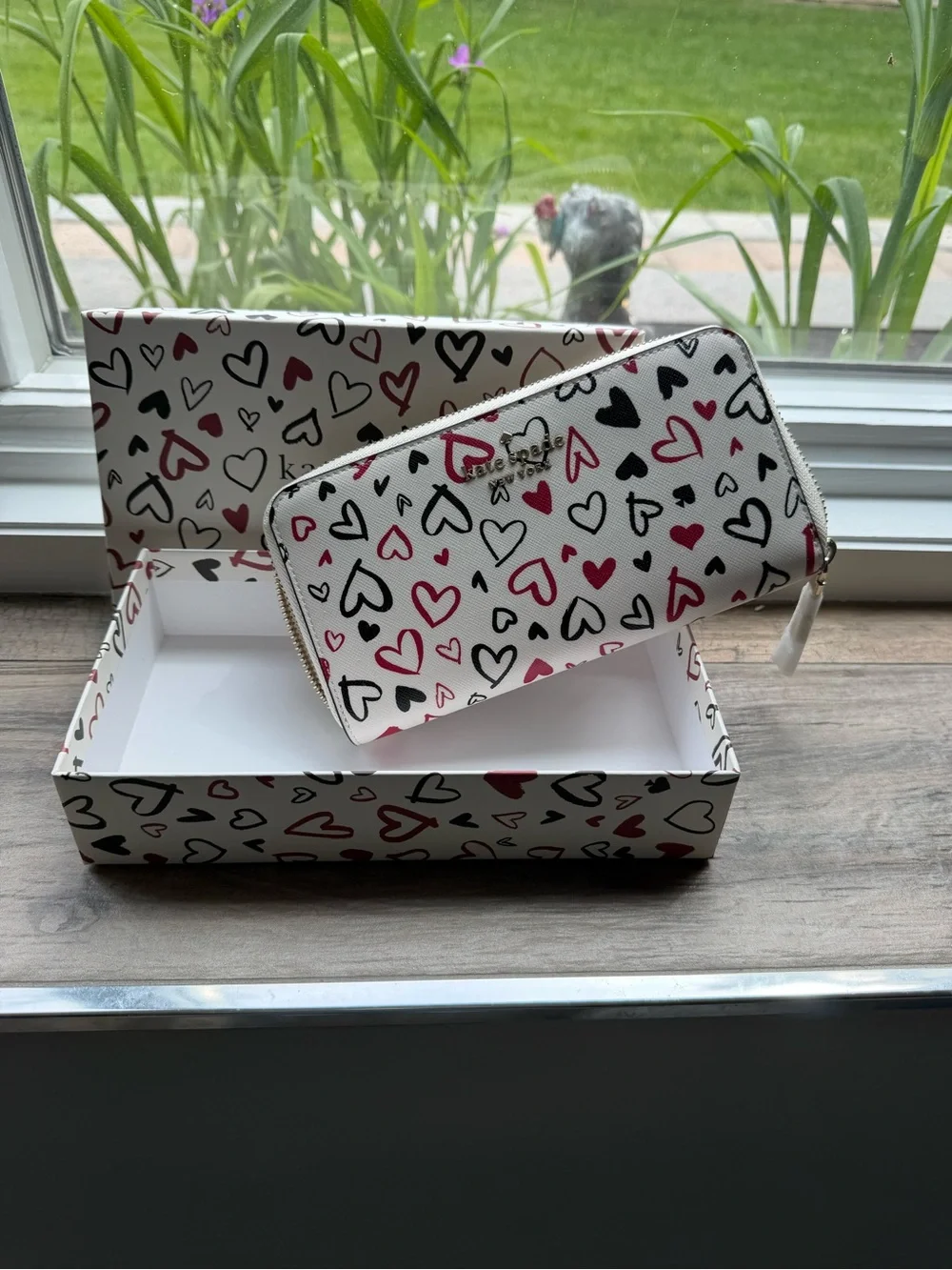 Kate Spade Heart Pattern Wallet